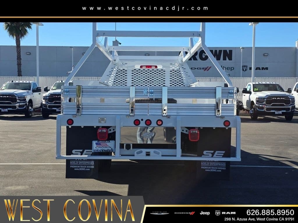 2026 RAM 3500 Chassis Cab Tradesman thumbnail 6