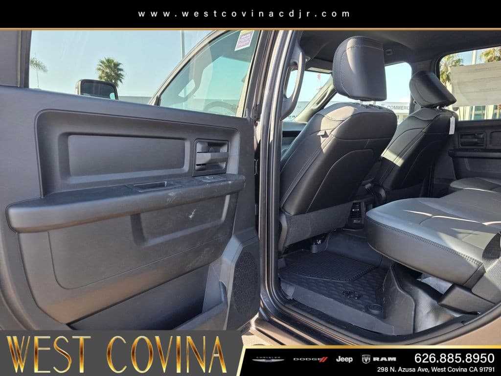 2026 RAM 2500 Tradesman thumbnail 12