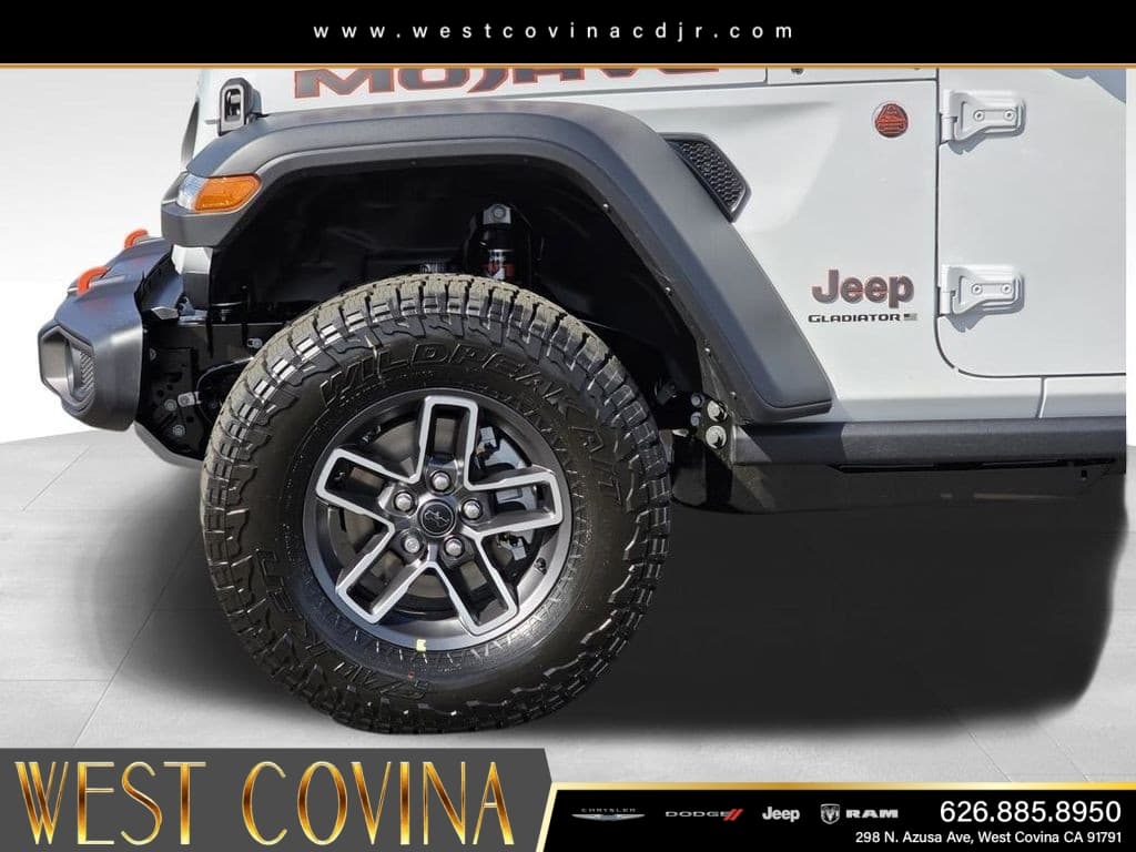 2026 Jeep Gladiator Mojave thumbnail 9