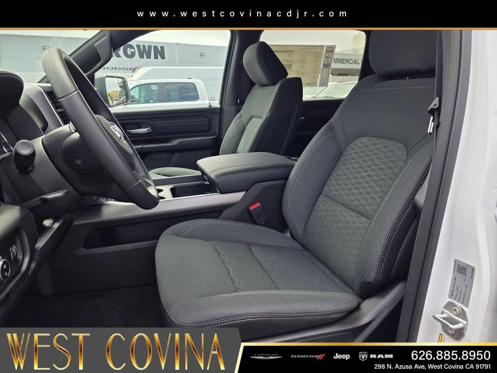 2026 RAM 1500 thumbnail 15