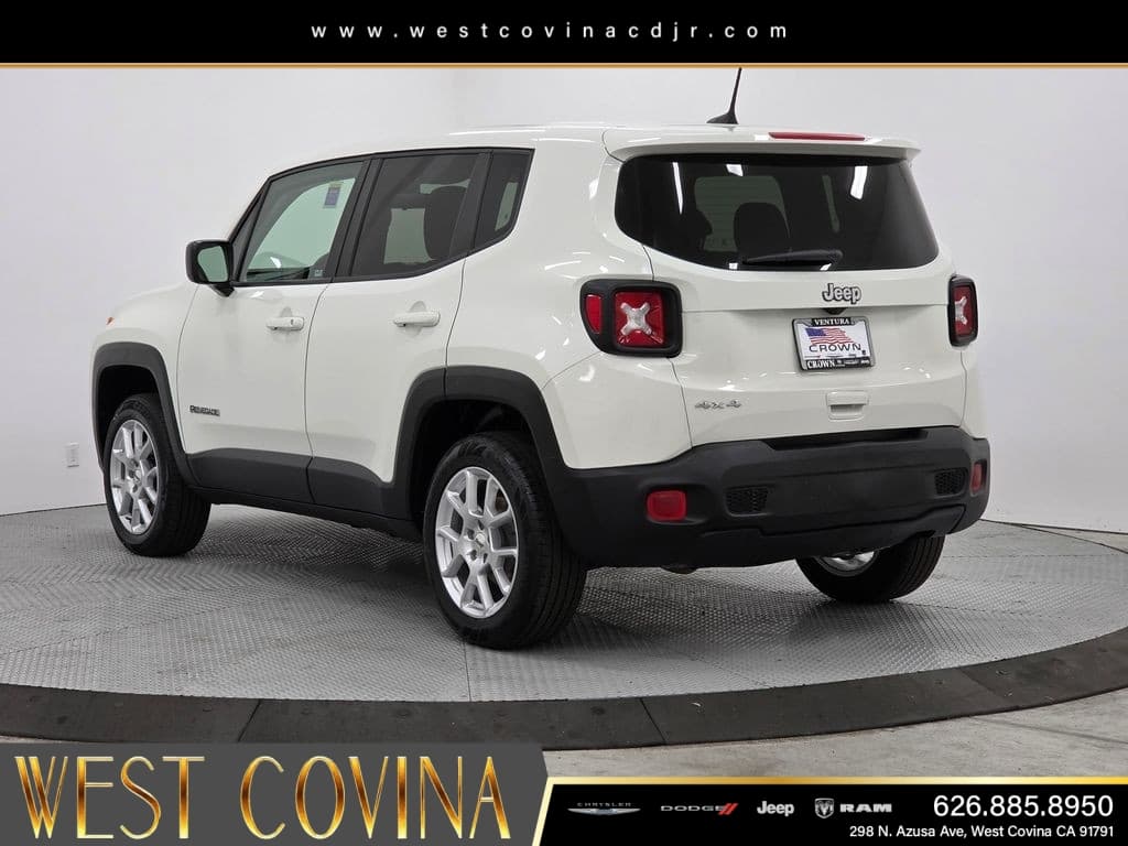 2023 Jeep Renegade Latitude thumbnail 5