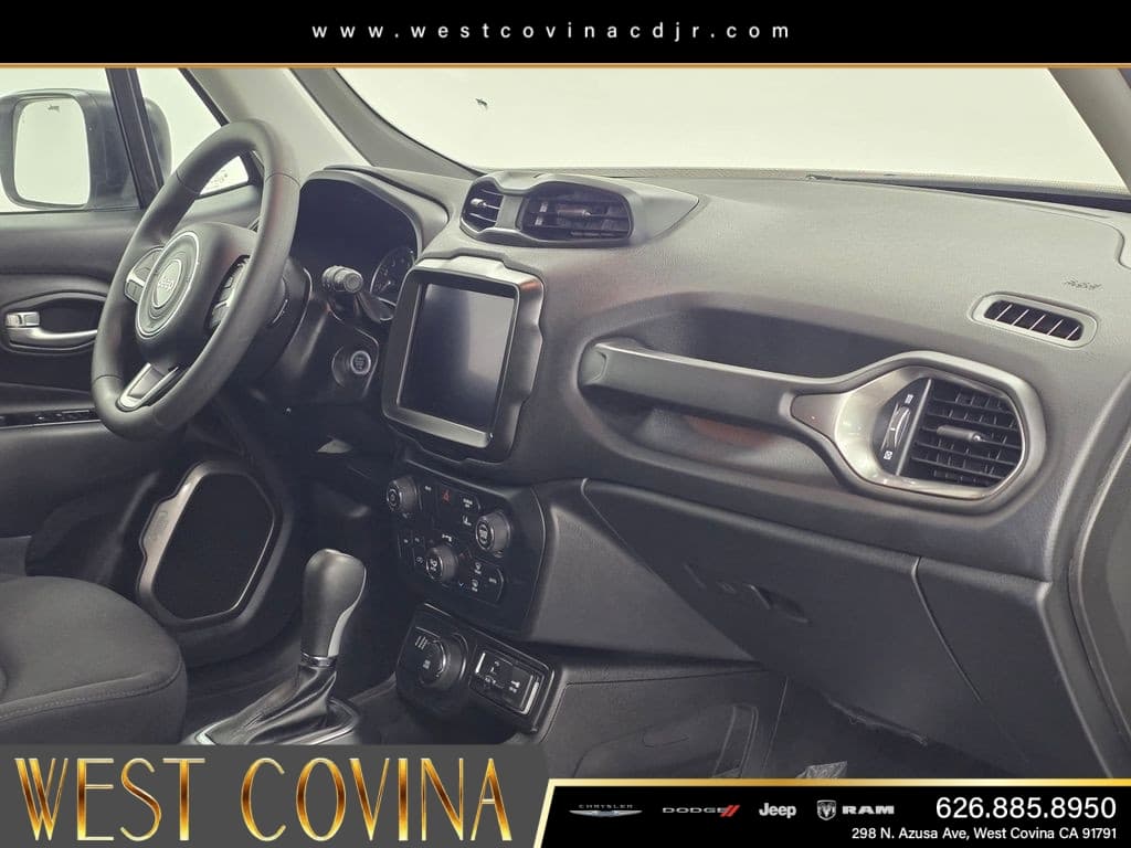 2023 Jeep Renegade Latitude thumbnail 12