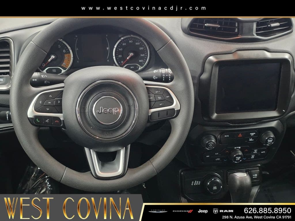 2023 Jeep Renegade Latitude thumbnail 14