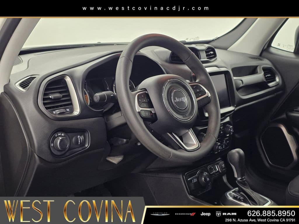 2023 Jeep Renegade Latitude thumbnail 20