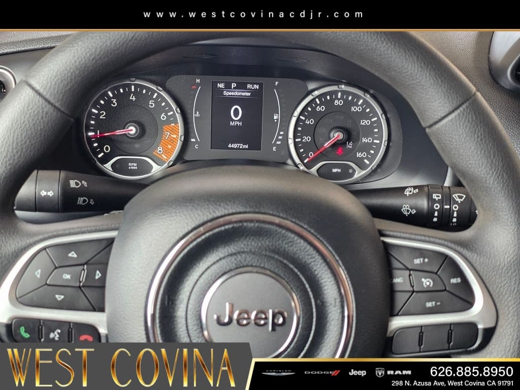 2023 Jeep Renegade Latitude thumbnail 31