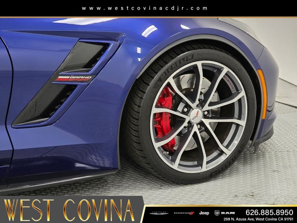 2017 Chevrolet Corvette Grand Sport thumbnail 8