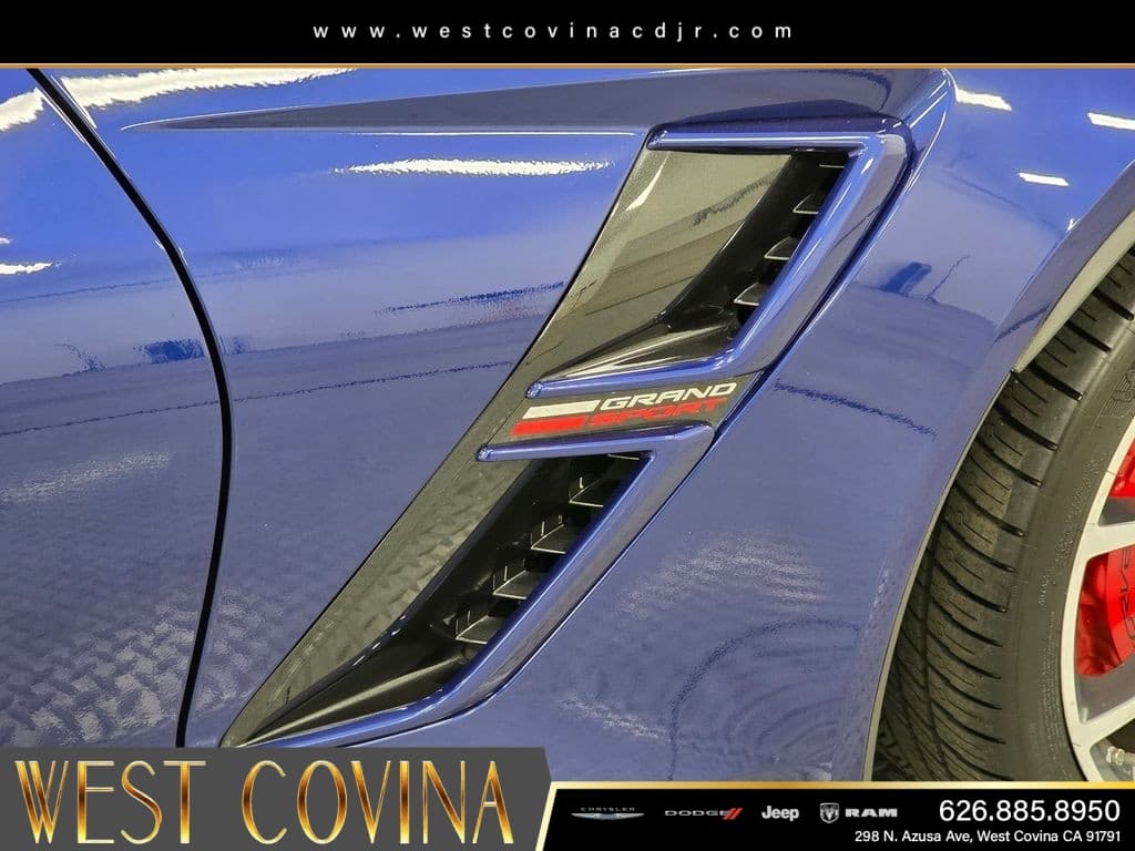 2017 Chevrolet Corvette Grand Sport thumbnail 12