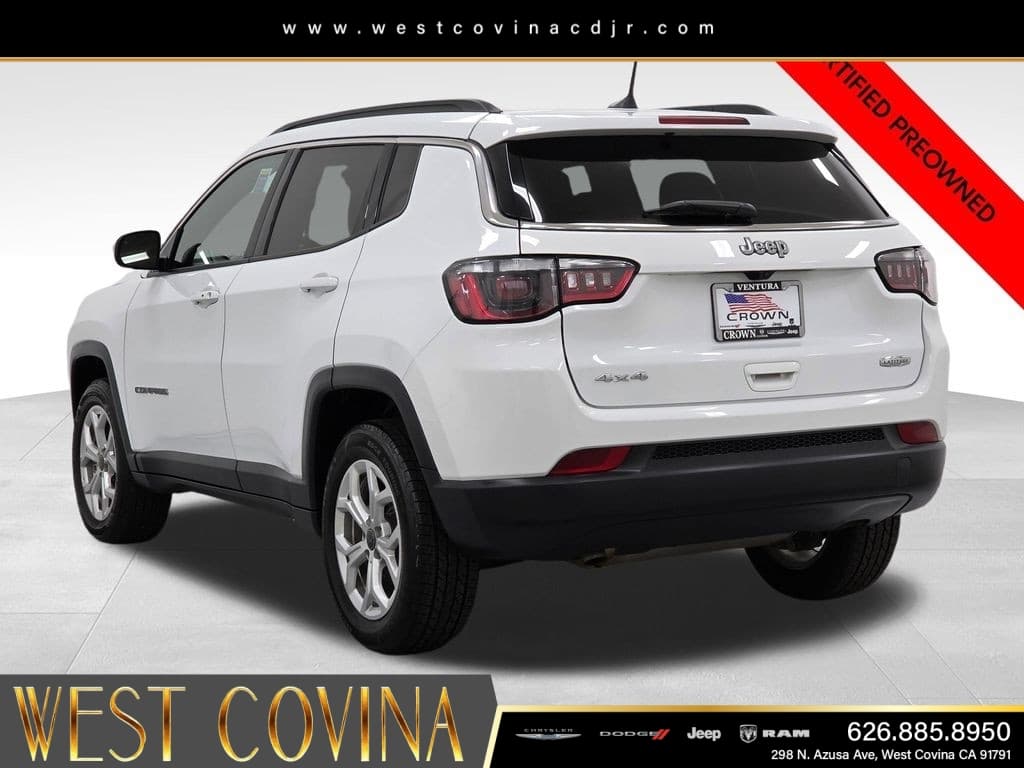 2025 Jeep Compass Latitude thumbnail 5