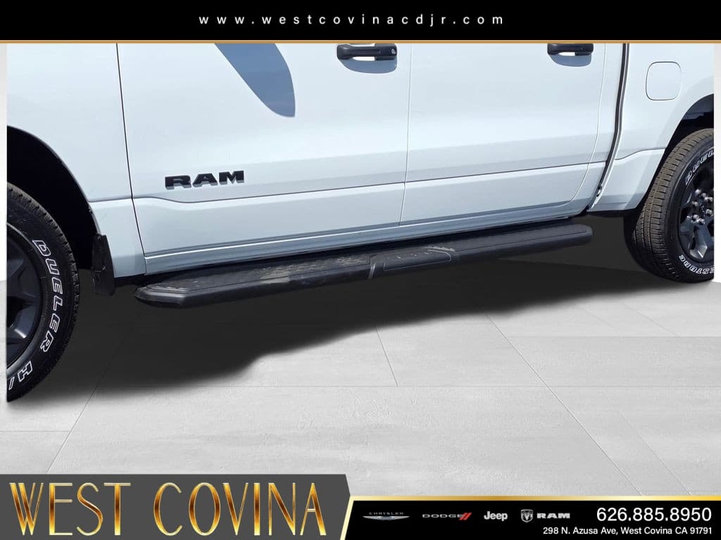 2026 RAM 1500 Express thumbnail 10