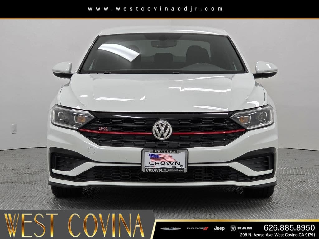 2021 Volkswagen Jetta GLI 2.0T S thumbnail 2