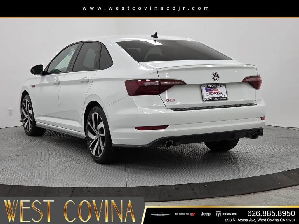 2021 Volkswagen Jetta GLI 2.0T S thumbnail 5