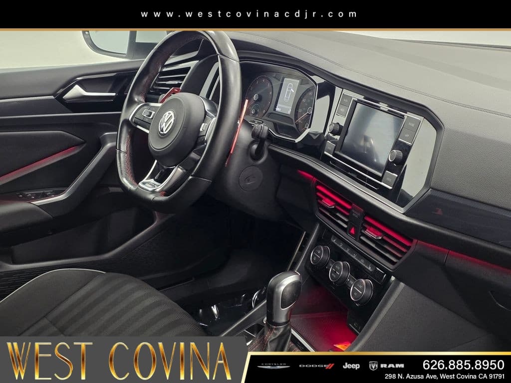2021 Volkswagen Jetta GLI 2.0T S thumbnail 11
