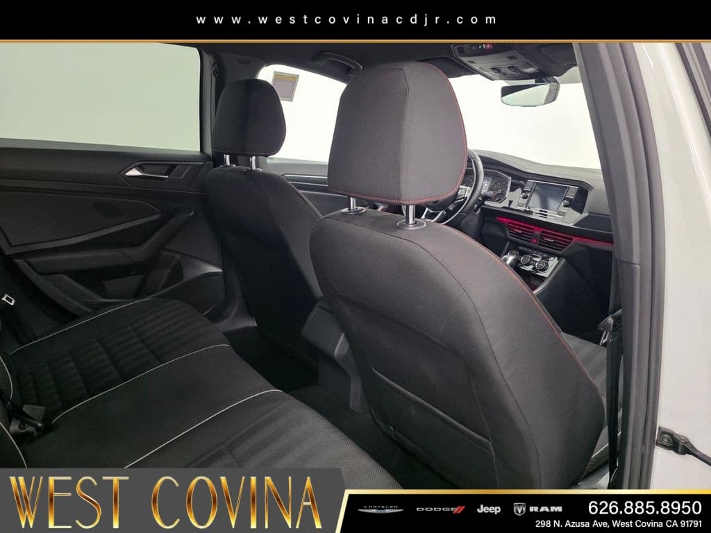 2021 Volkswagen Jetta GLI 2.0T S thumbnail 13