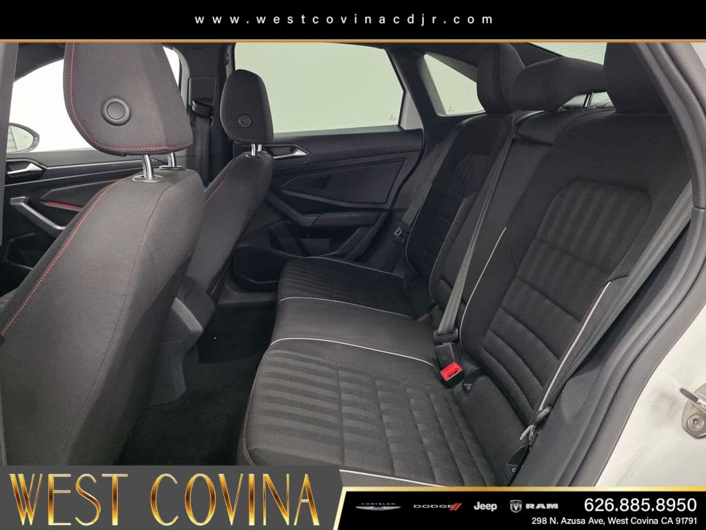 2021 Volkswagen Jetta GLI 2.0T S thumbnail 15