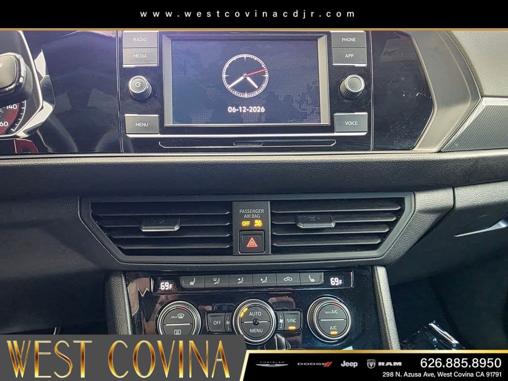 2021 Volkswagen Jetta GLI 2.0T S thumbnail 23