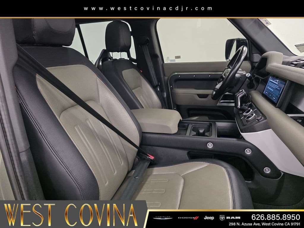 2022 Land Rover Defender 110 X-Dynamic SE thumbnail 13