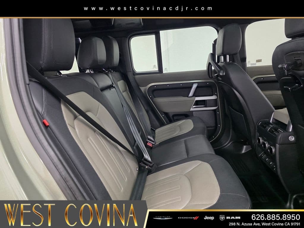 2022 Land Rover Defender 110 X-Dynamic SE thumbnail 17