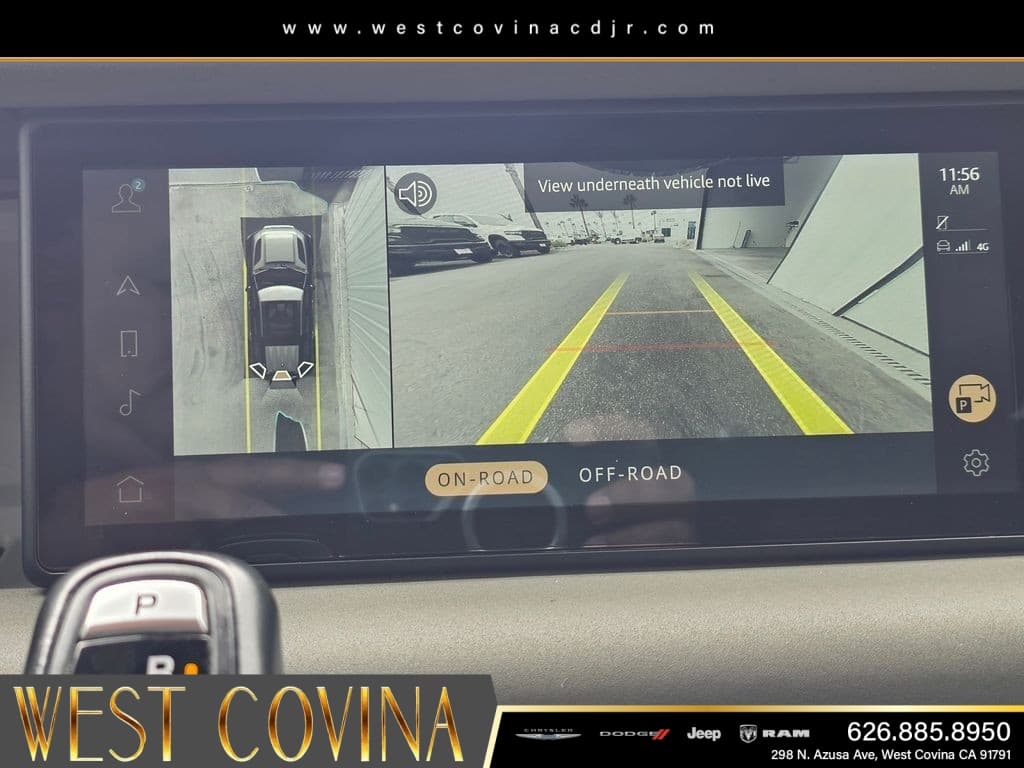 2022 Land Rover Defender 110 X-Dynamic SE thumbnail 28