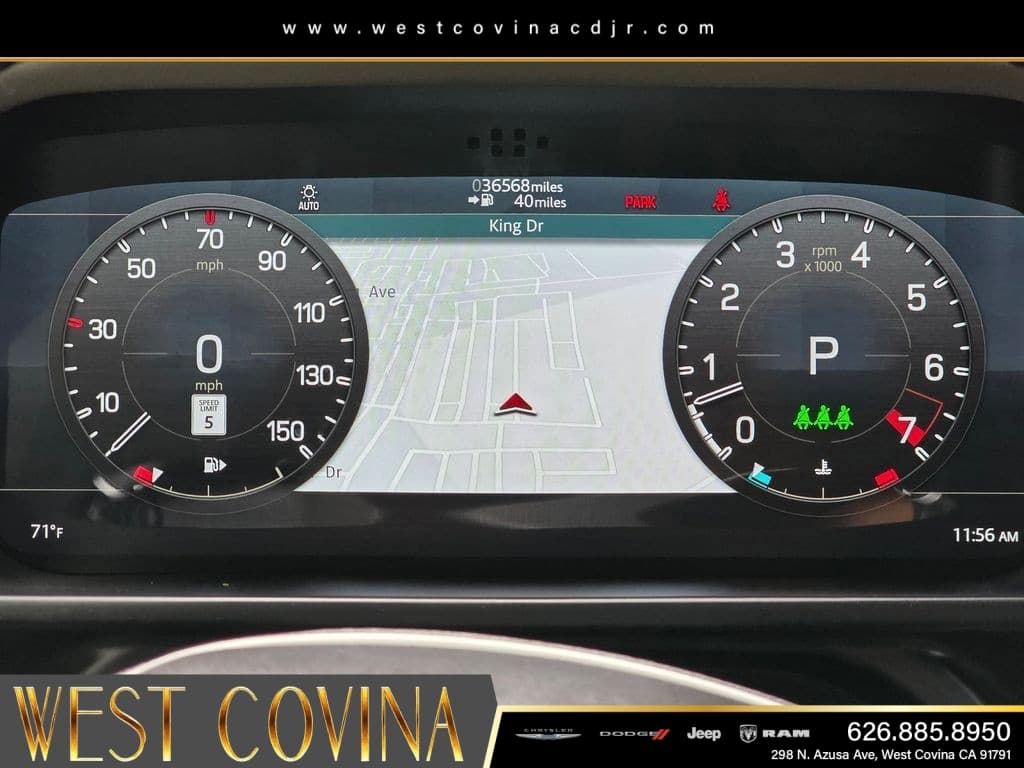 2022 Land Rover Defender 110 X-Dynamic SE thumbnail 32