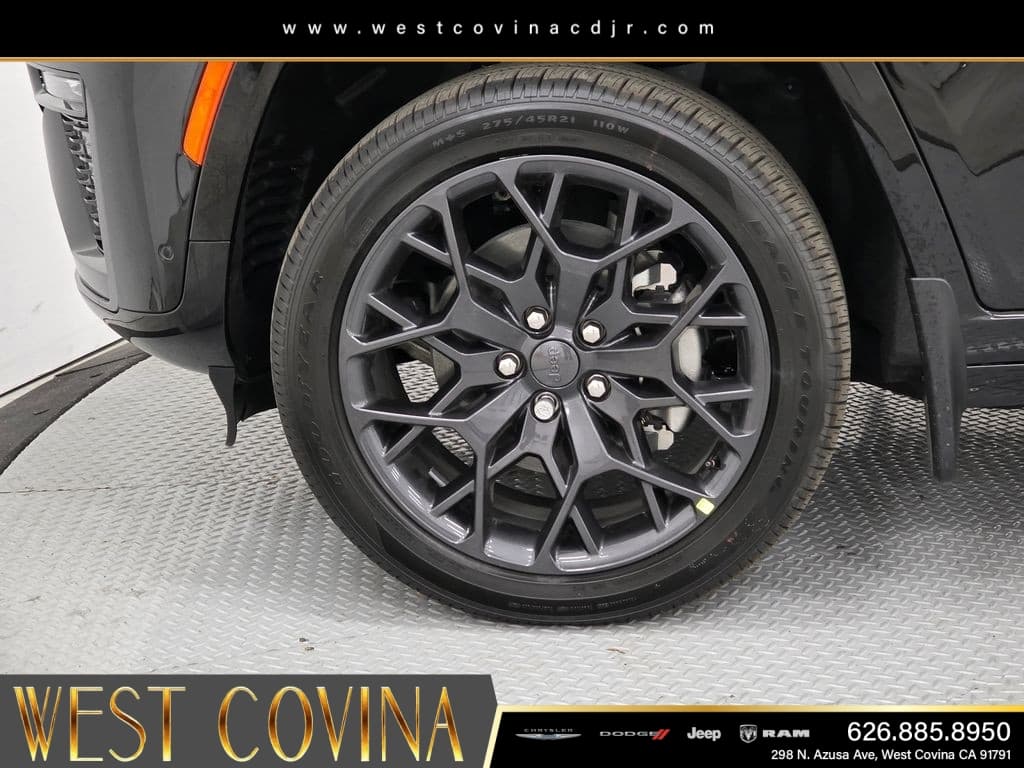 2026 Jeep Grand Cherokee L Summit thumbnail 9