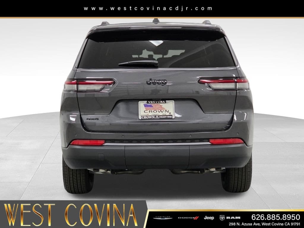 2026 Jeep Grand Cherokee L Laredo thumbnail 6
