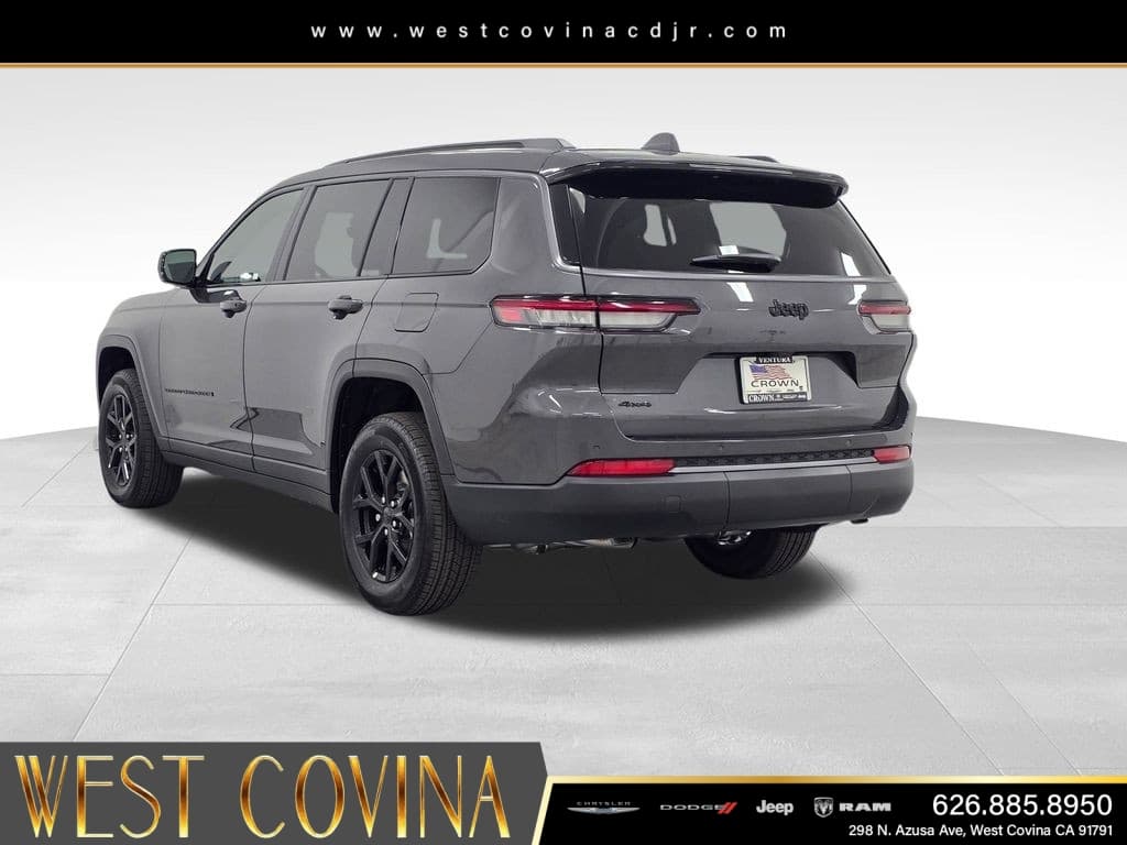 2026 Jeep Grand Cherokee L Laredo thumbnail 7