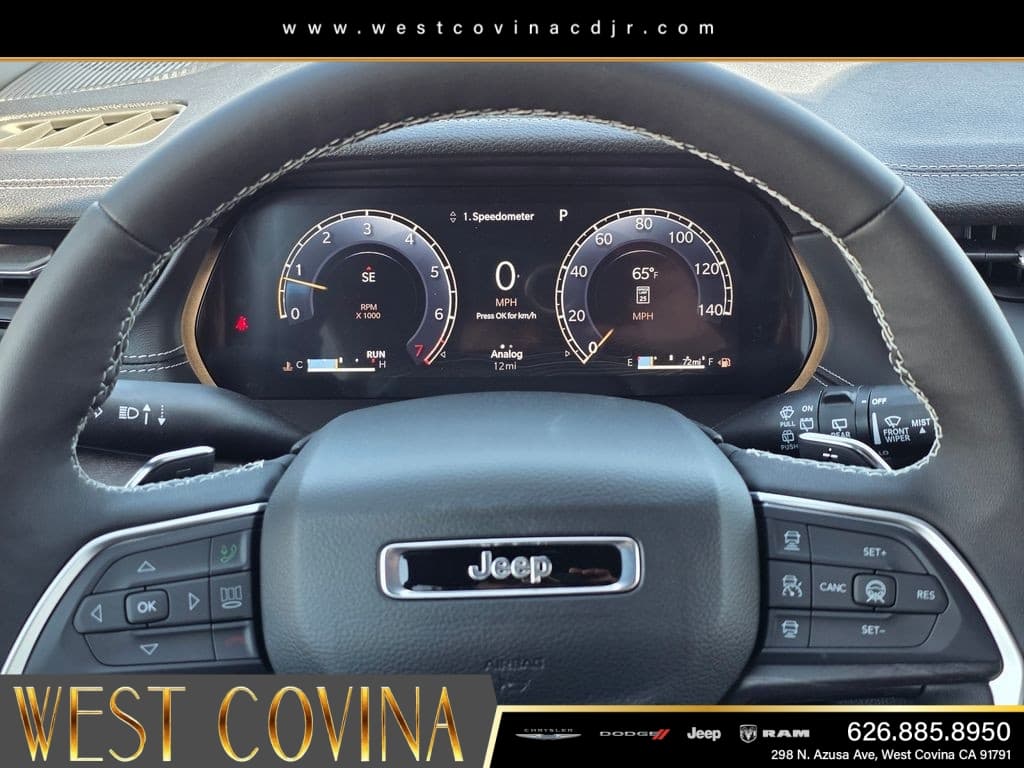 2026 Jeep Grand Cherokee L Laredo thumbnail 24