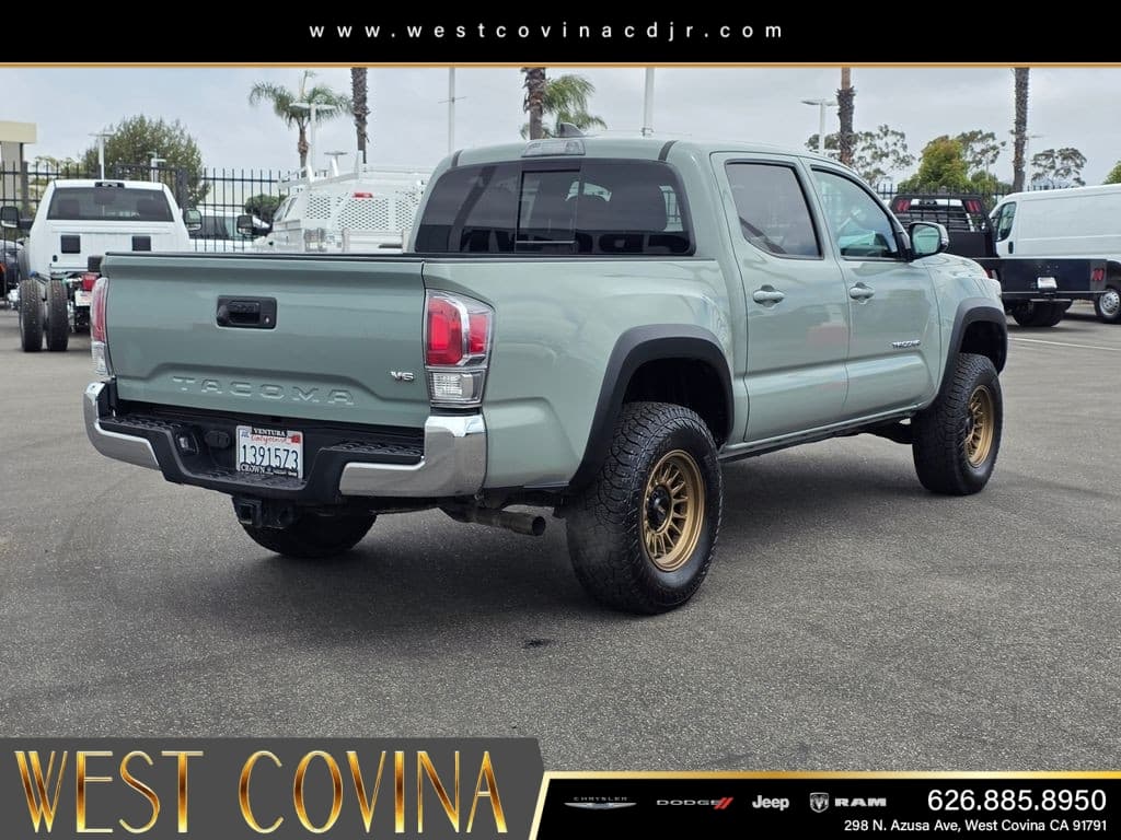2022 Toyota Tacoma TRD Off-Road thumbnail 7