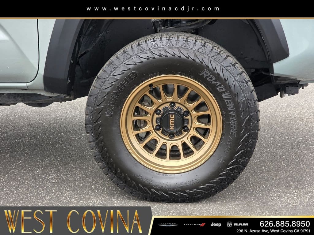 2022 Toyota Tacoma TRD Off-Road thumbnail 8
