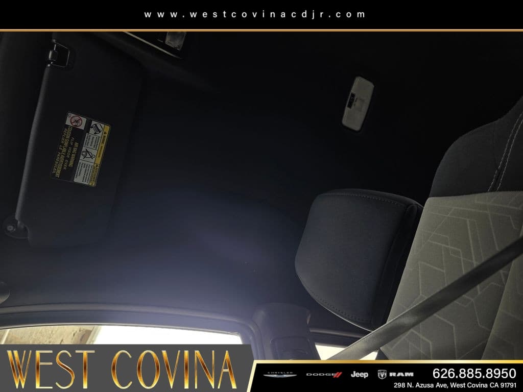 2022 Toyota Tacoma TRD Off-Road thumbnail 32