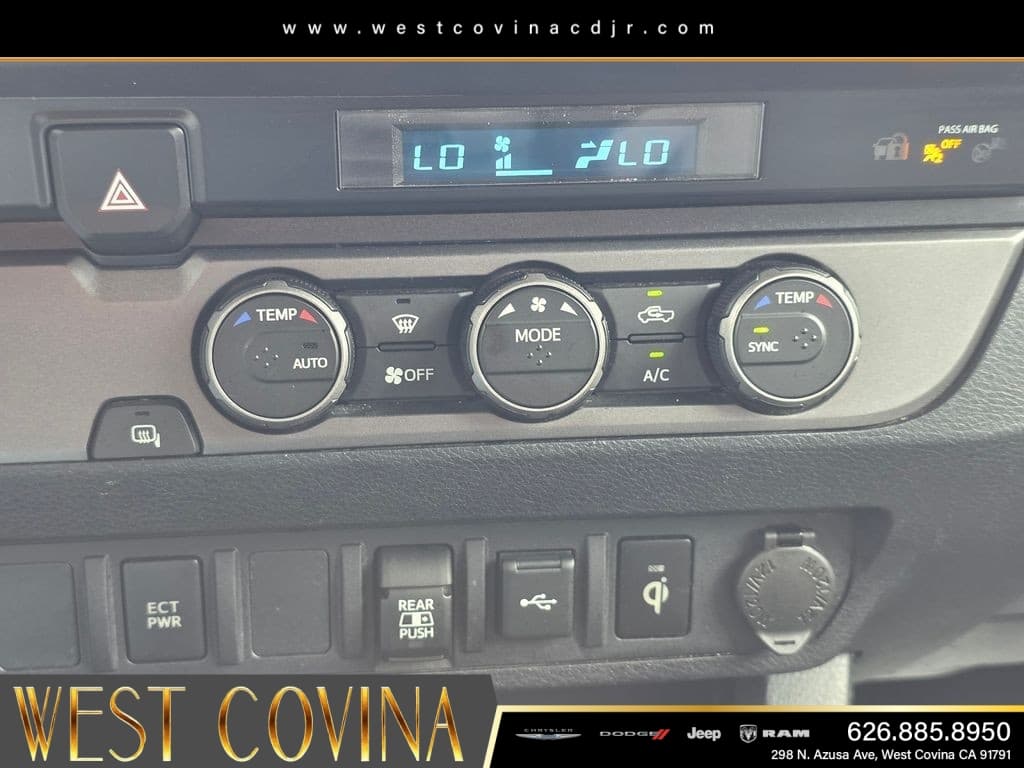 2022 Toyota Tacoma TRD Off-Road thumbnail 36