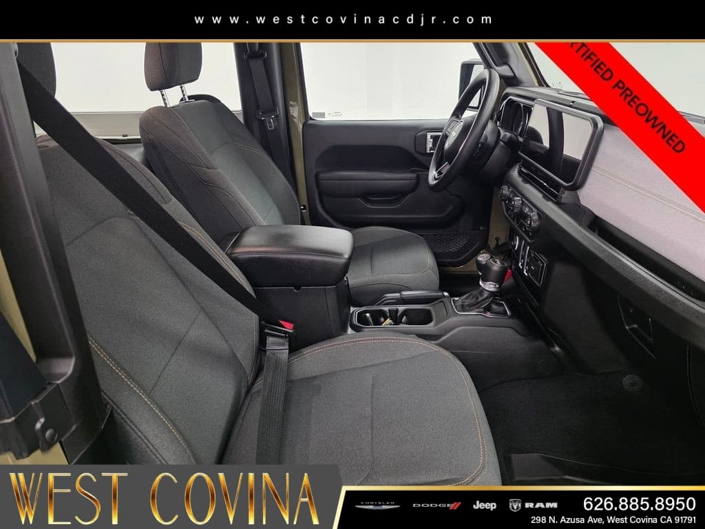 2025 Jeep Wrangler Sport thumbnail 12
