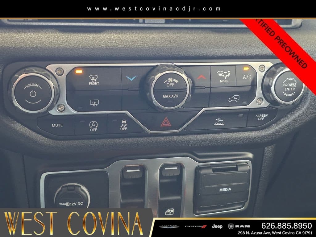 2025 Jeep Wrangler Sport thumbnail 24