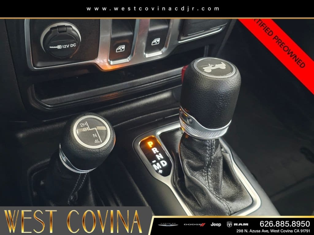 2025 Jeep Wrangler Sport thumbnail 25