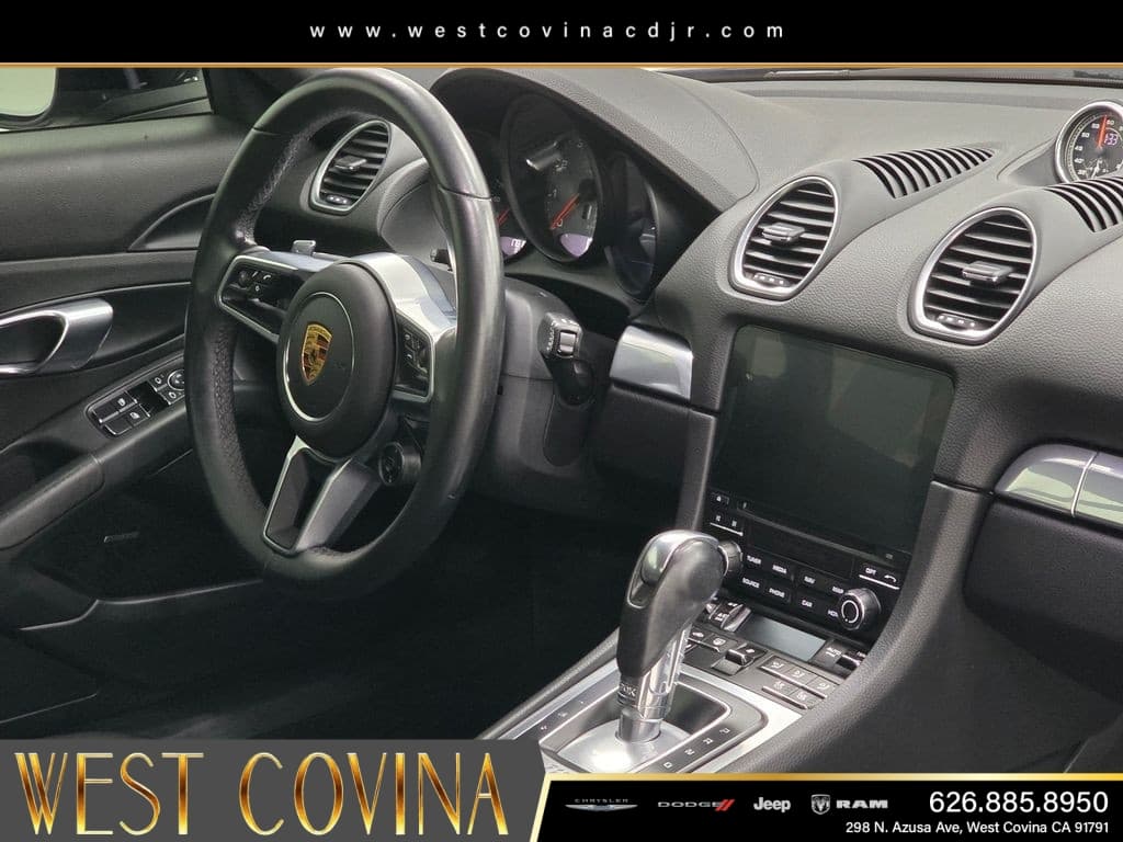 2021 Porsche 718 Cayman S thumbnail 14