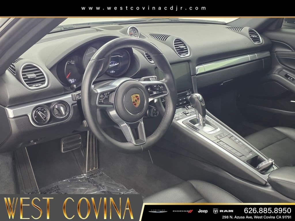 2021 Porsche 718 Cayman S thumbnail 19