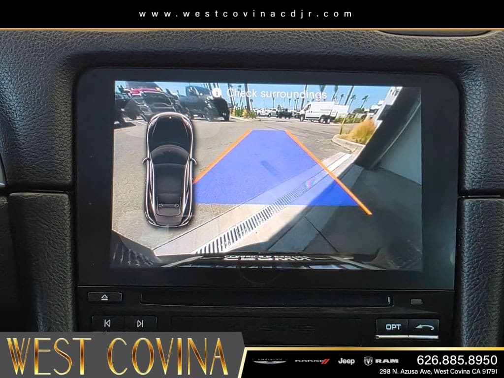 2021 Porsche 718 Cayman S thumbnail 23