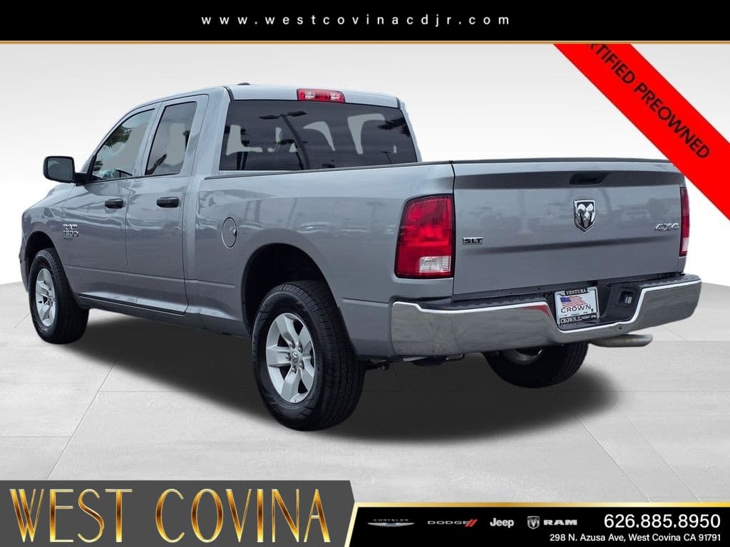 2024 Ram 1500 Classic SLT thumbnail 5