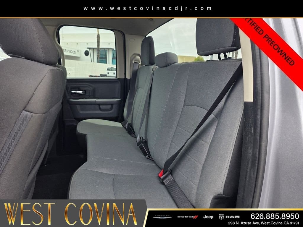 2024 Ram 1500 Classic SLT thumbnail 19
