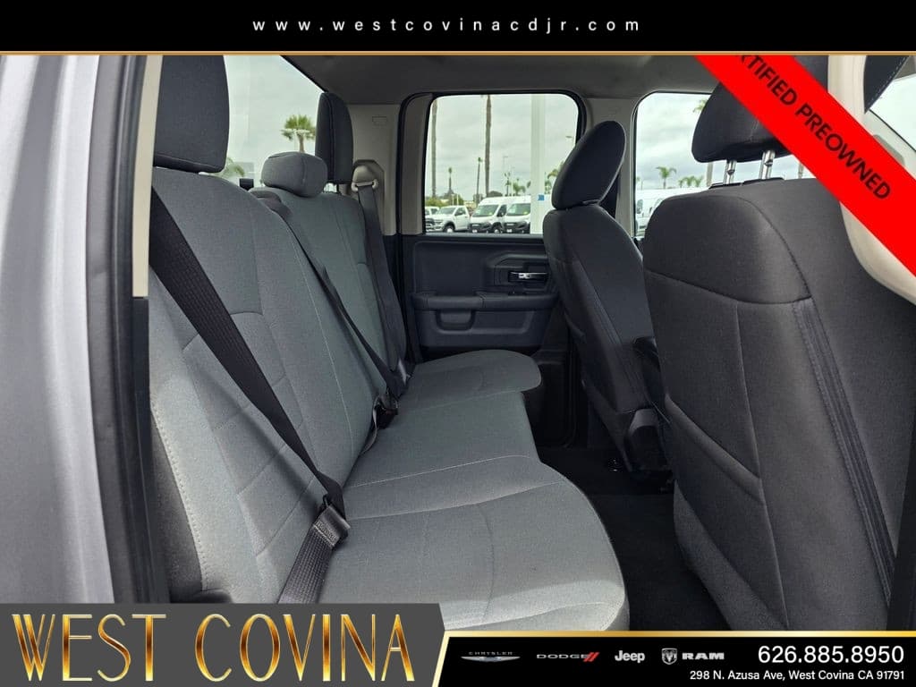 2024 Ram 1500 Classic SLT thumbnail 21