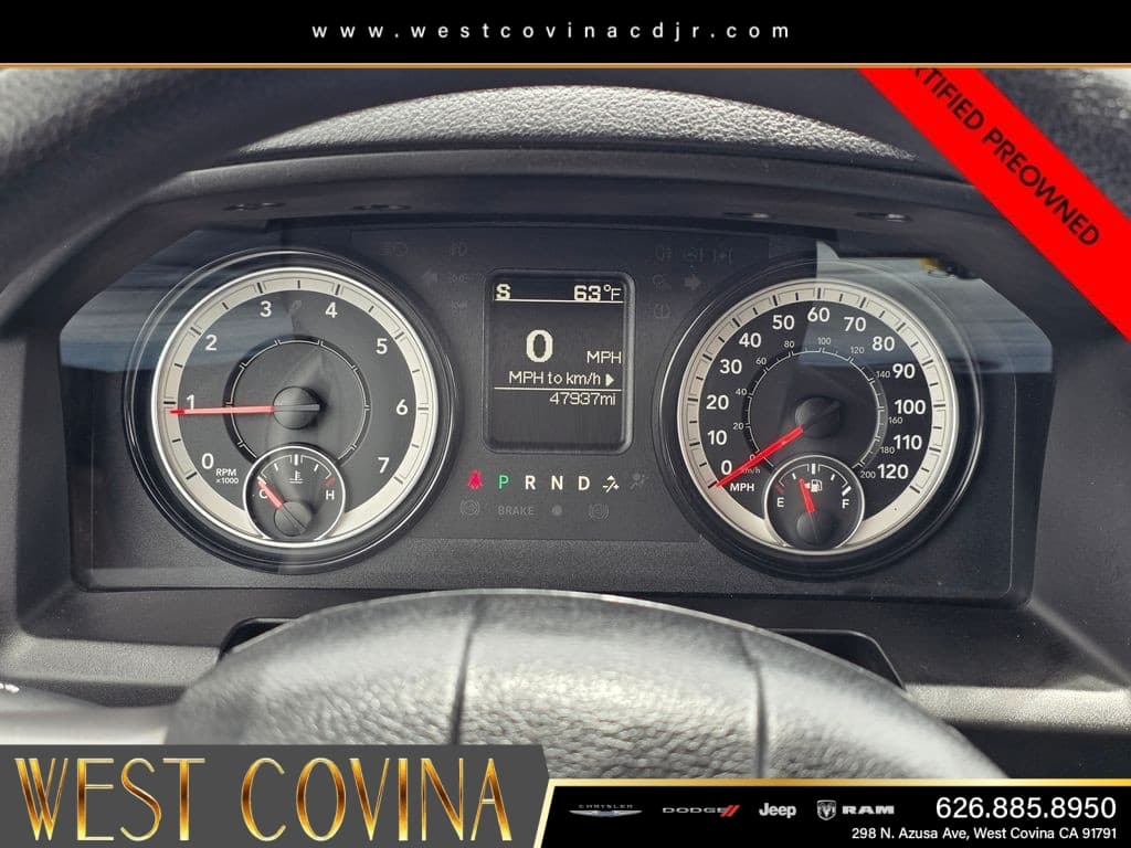 2024 Ram 1500 Classic SLT thumbnail 28