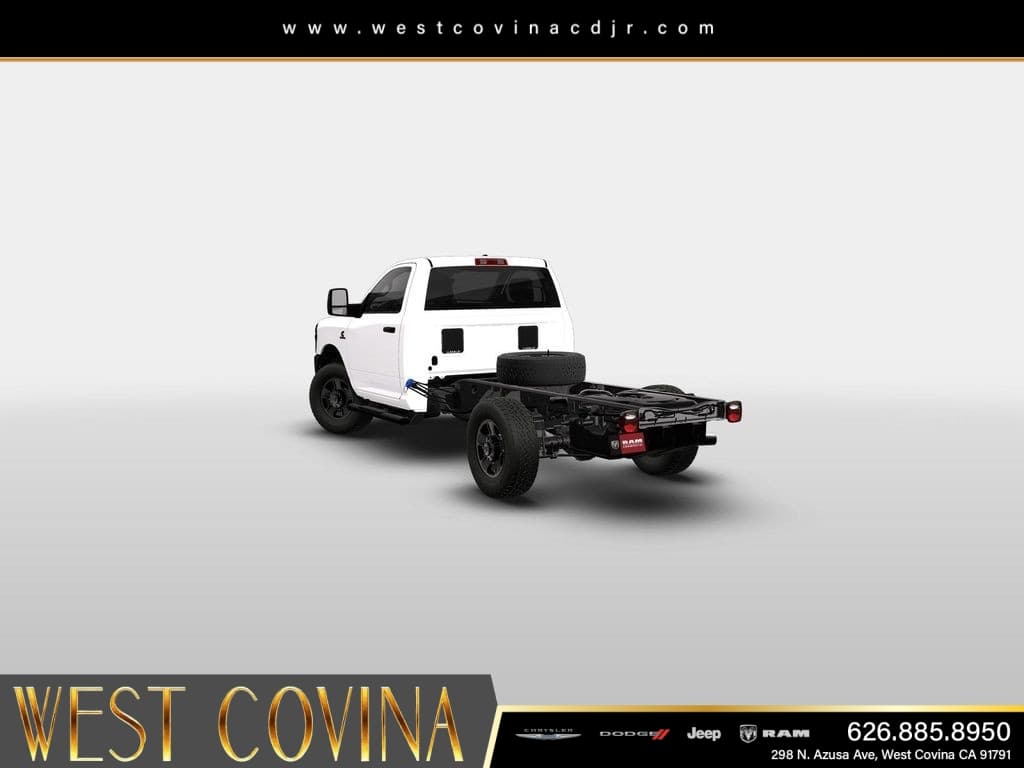 2026 RAM 3500 Chassis Cab Tradesman thumbnail 5