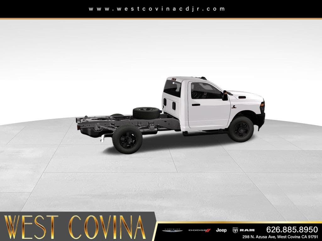 2026 RAM 3500 Chassis Cab Tradesman thumbnail 15