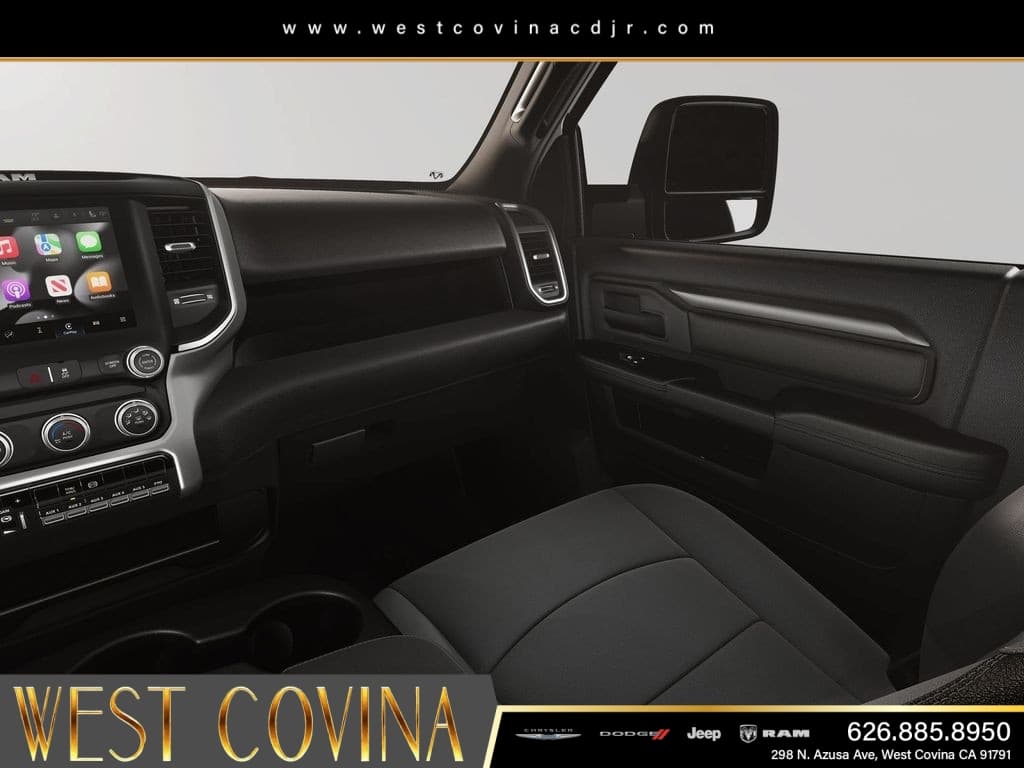 2026 RAM 3500 Chassis Cab Tradesman thumbnail 19