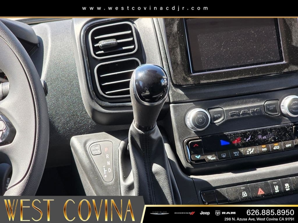 2026 RAM ProMaster Low Roof thumbnail 15