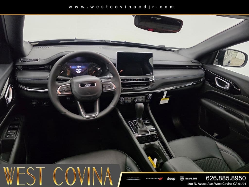 2026 Jeep Compass Latitude thumbnail 10