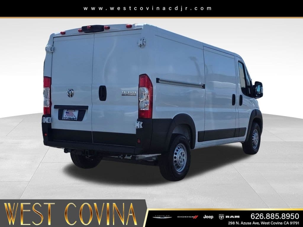 2026 RAM ProMaster Low Roof thumbnail 5