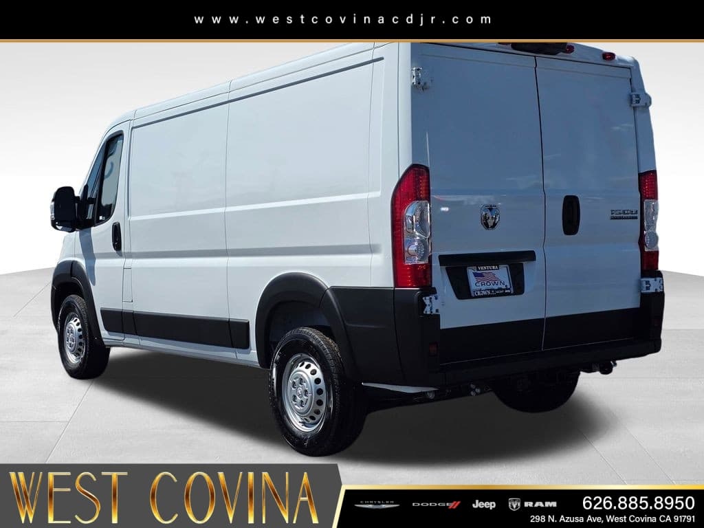 2026 RAM ProMaster Low Roof thumbnail 7