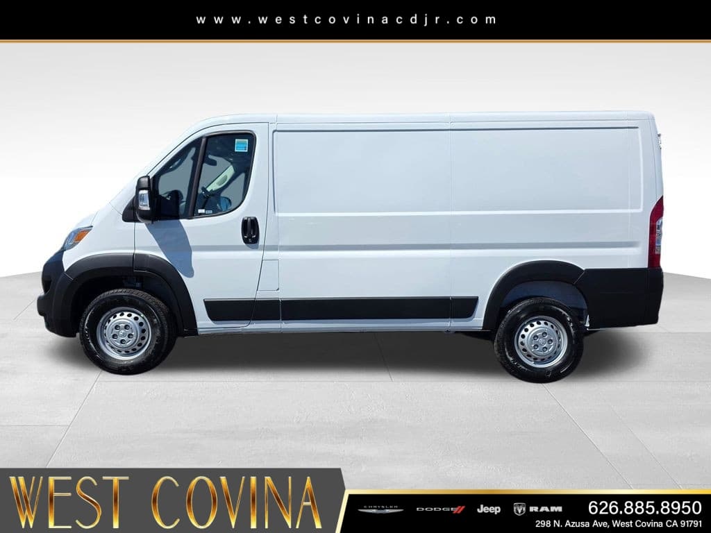 2026 RAM ProMaster Low Roof thumbnail 8