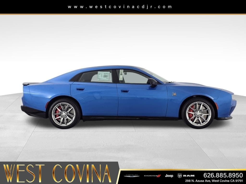2026 Dodge Charger Daytona R/T Scat Pack thumbnail 4